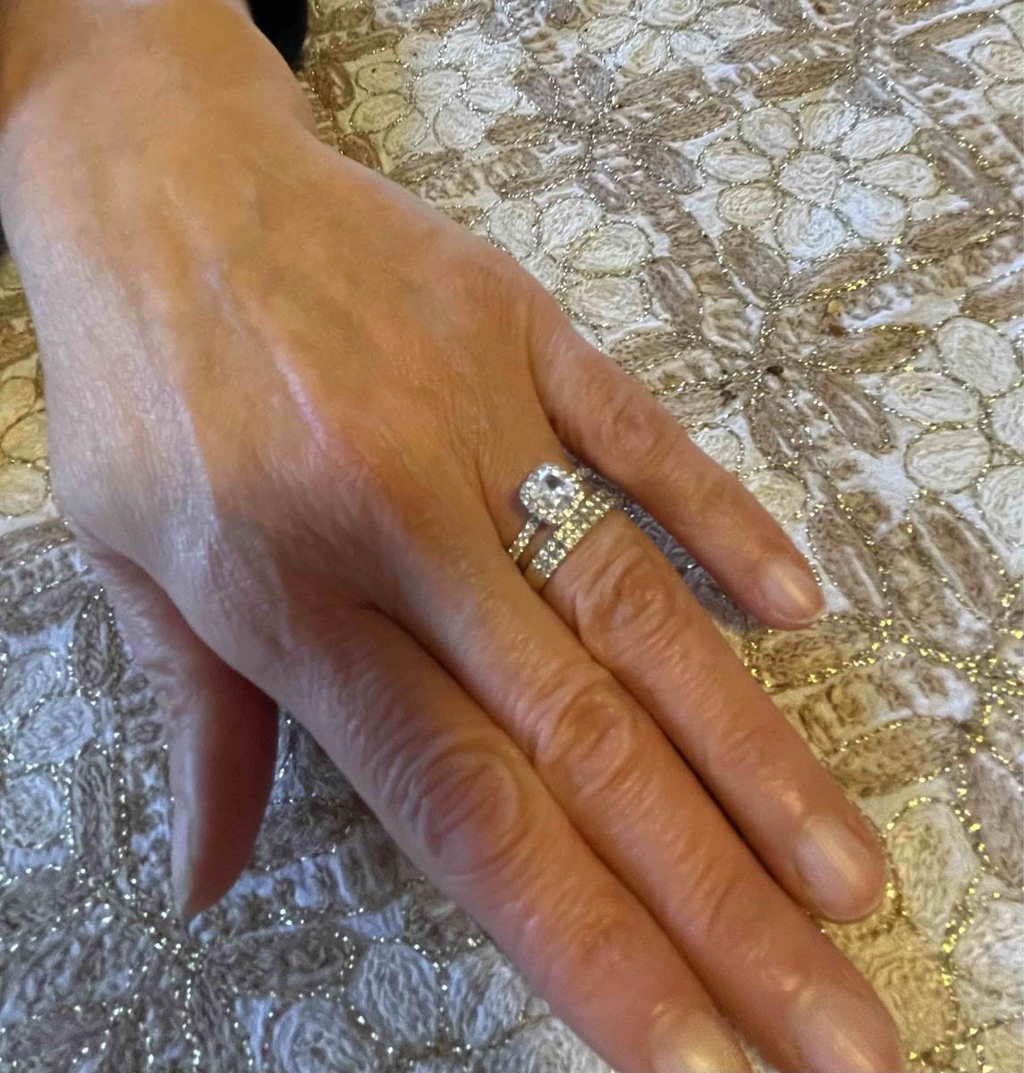 Review Thumbnail Image 0 205499565