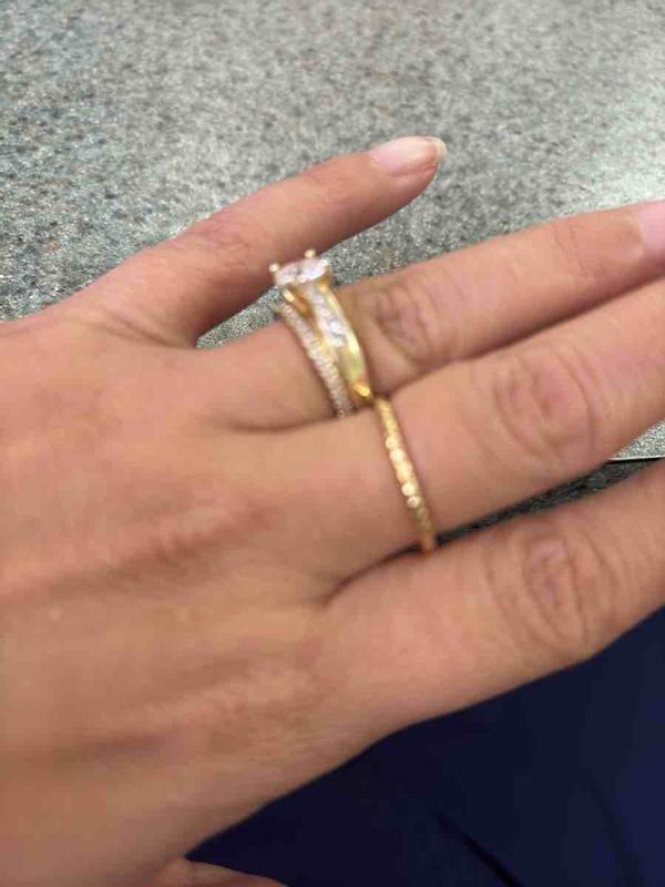 Review Thumbnail Image 2 237098963