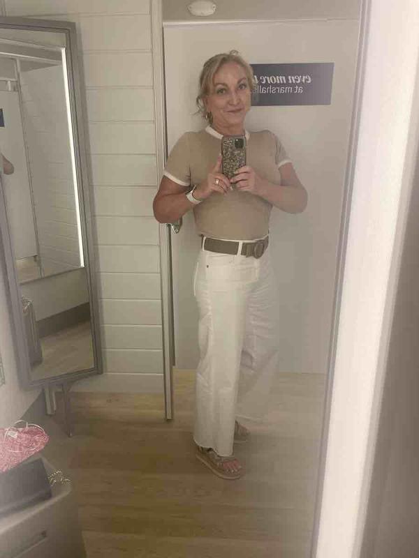 Review Thumbnail Image 0 225776421