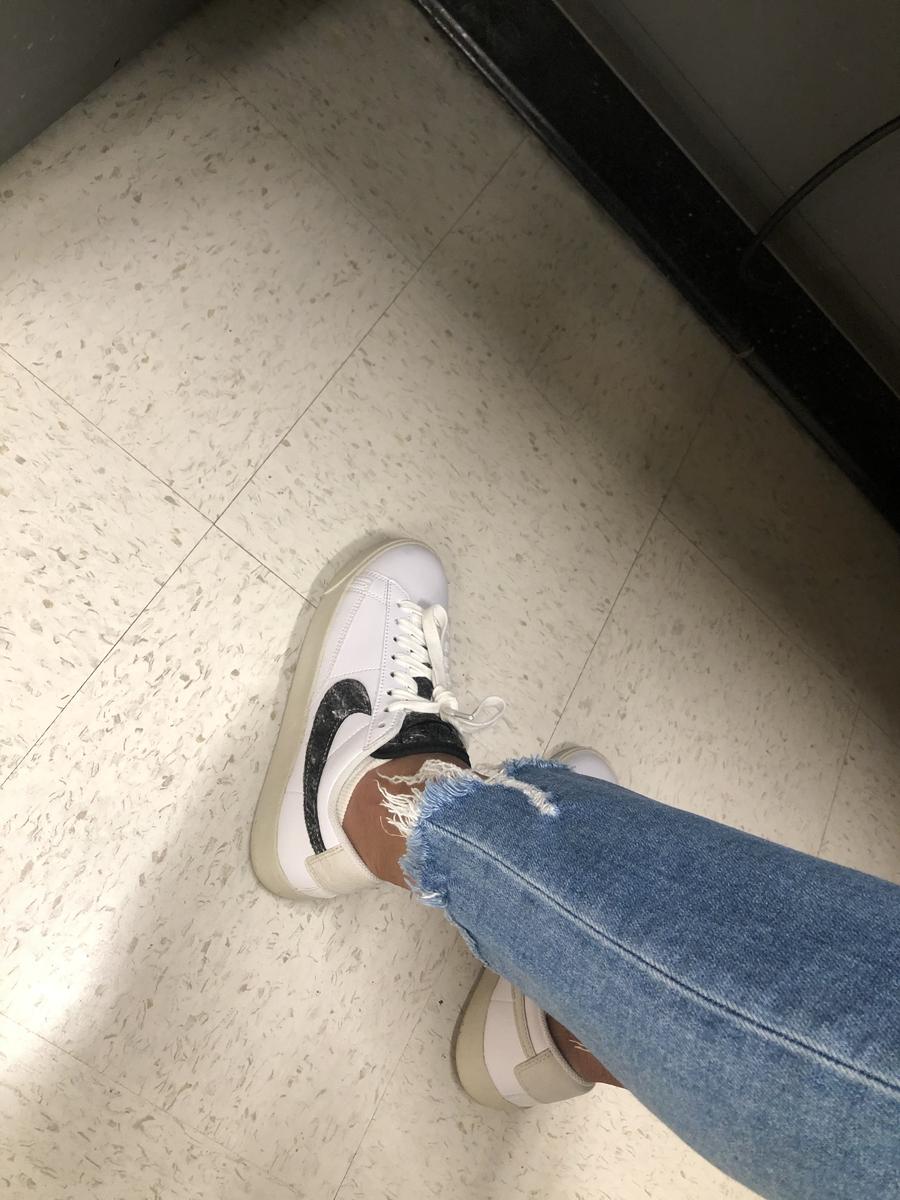 Review Thumbnail Image 0 204628263