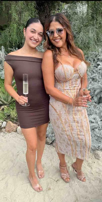 Review Thumbnail Image 0 245394248