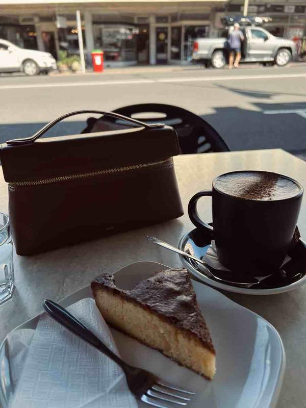 Review Thumbnail Image 0 245255390