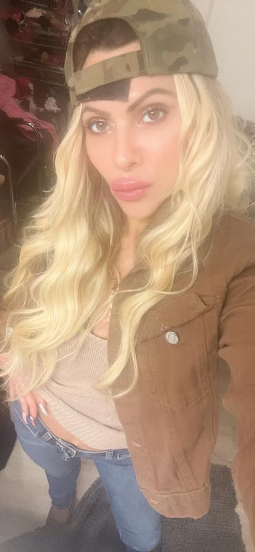 Customer photo for "Flawless makeup"
