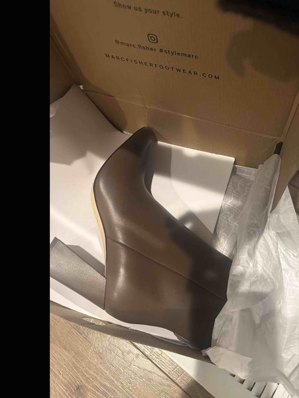 Customer photo for "missing other boot"