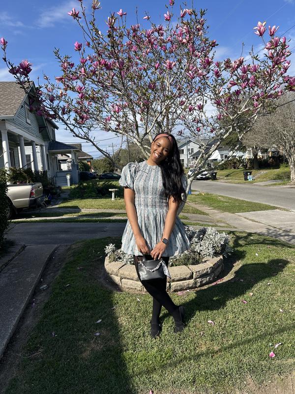 Review Thumbnail Image 0 240637380