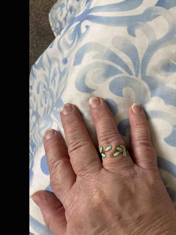 Review Thumbnail Image 0 248156571