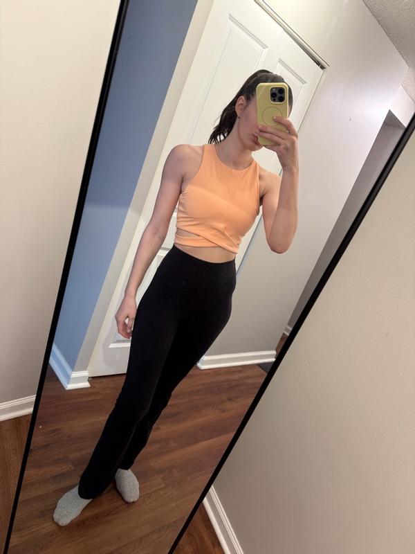 Customer photo for "Comfortable leggings for everyday."