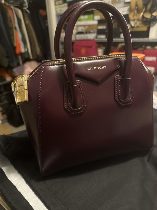 Review Thumbnail Image 0 237549677