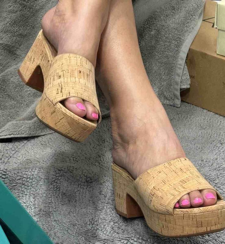 Review Thumbnail Image 2 235434836