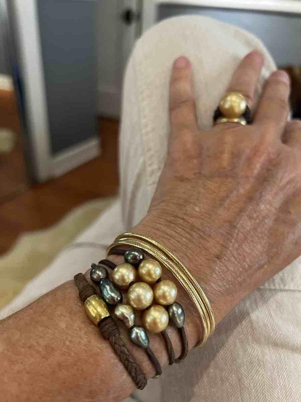 Review Thumbnail Image 0 216078454