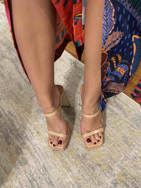 Review Thumbnail Image 0 211858871