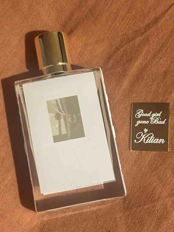 Customer photo for "love the scent, disappointed in the package"