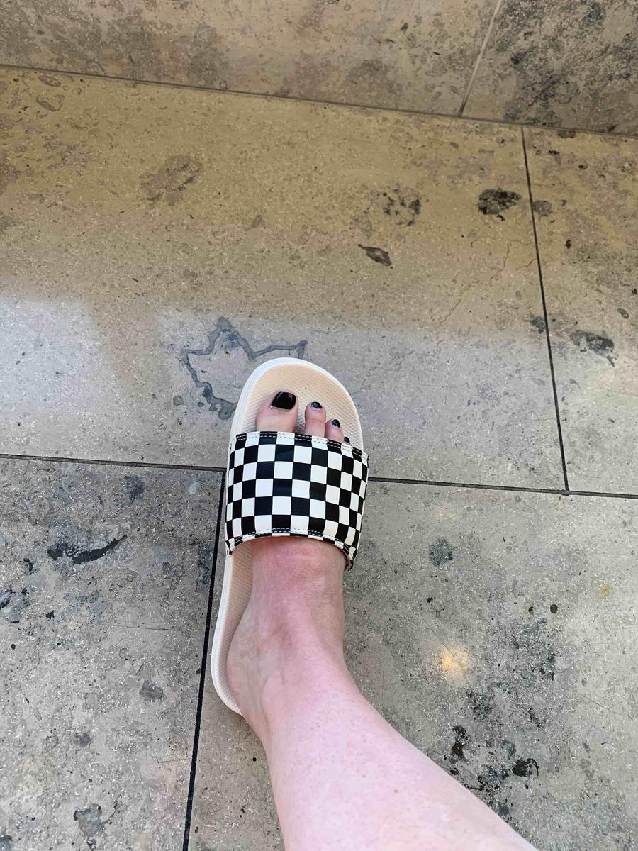 Review Thumbnail Image 0 207334494