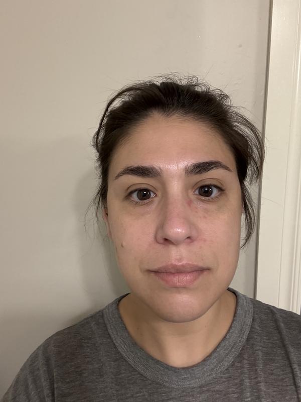 Customer photo for "Works beautifully under makeup"