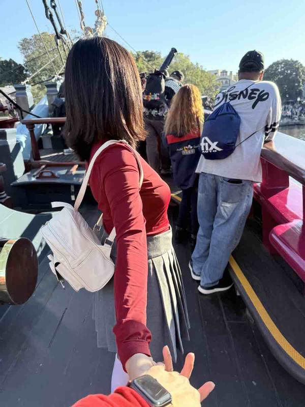 Review Thumbnail Image 0 237775081