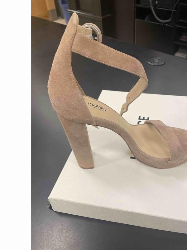 Review Thumbnail Image 0 218034205