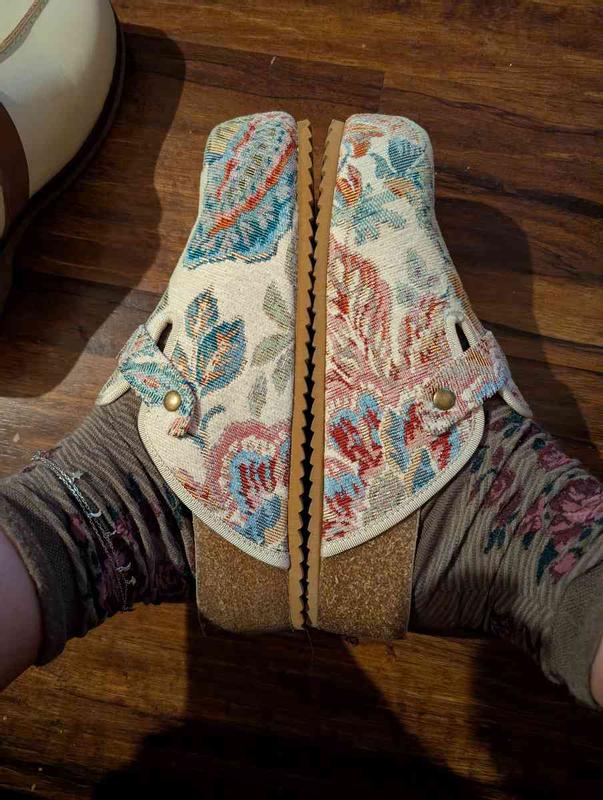 Review Thumbnail Image 1 243674748