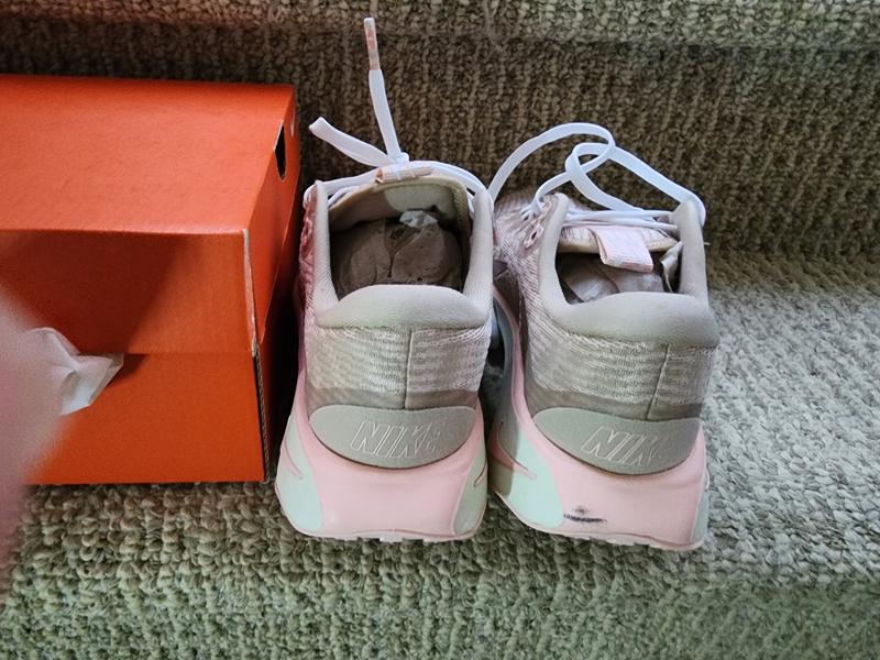 Review Thumbnail Image 2 247606641