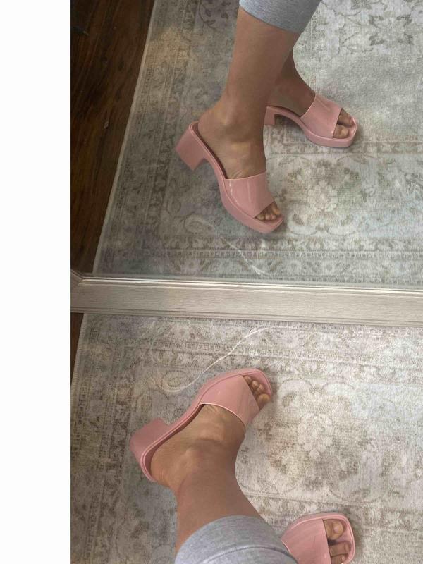 Review Thumbnail Image 0 215106512