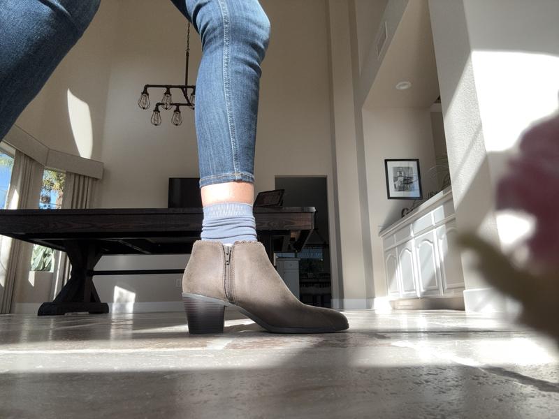 Review Thumbnail Image 1 246229060