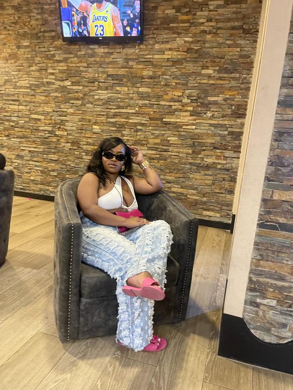 Review Thumbnail Image 0 233283424