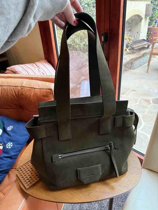 Review Thumbnail Image 0 238365339