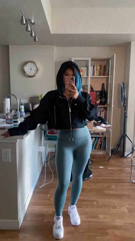 Review Thumbnail Image 3 211448998