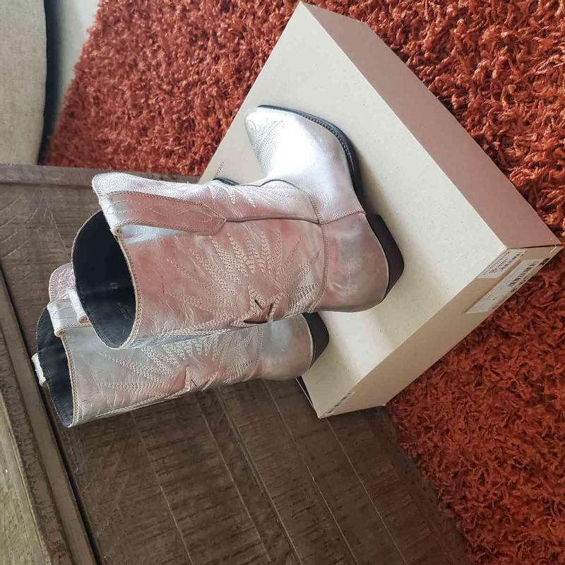 Review Thumbnail Image 0 232525980