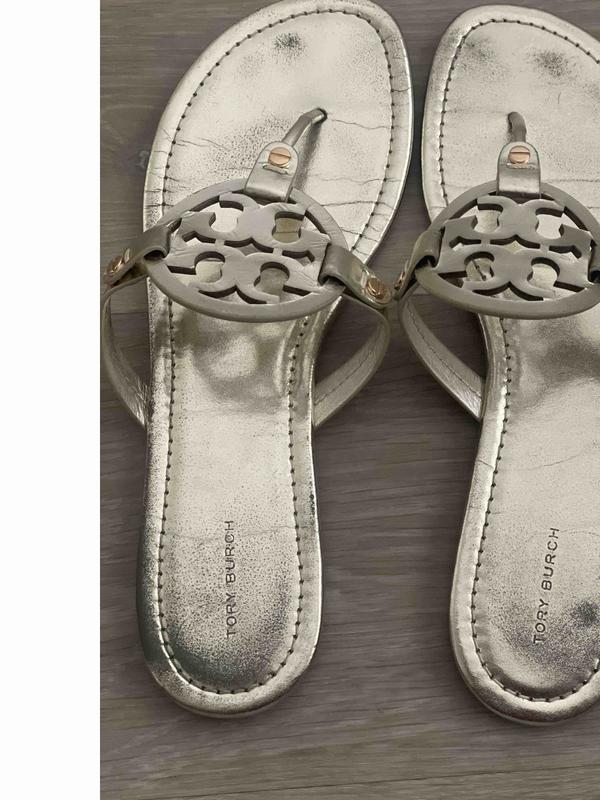 suuuuuper disappointed in quality