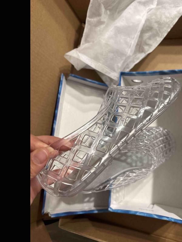 Customer photo for "they sent me two different jelly shoes"
