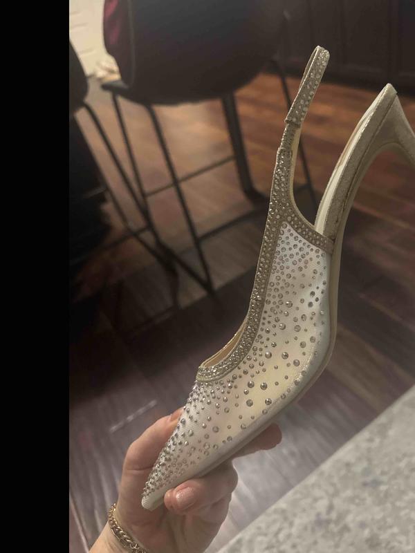 Customer photo for "too snug for size 11"