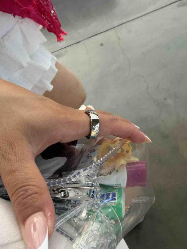 Customer photo for "not good quality"