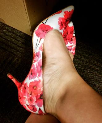 Customer photo for "Fun shoe!"