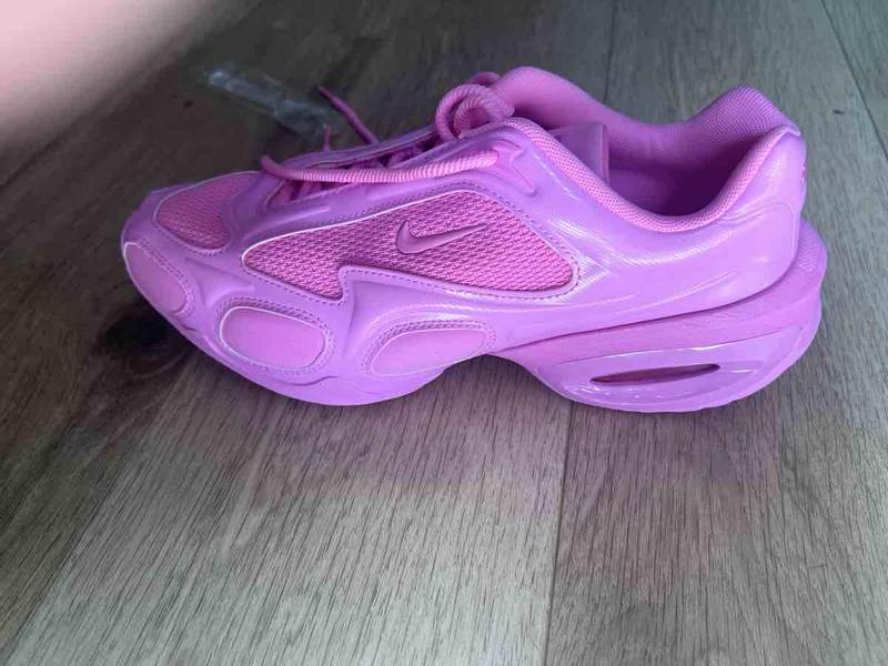 Review Thumbnail Image 3 251150142