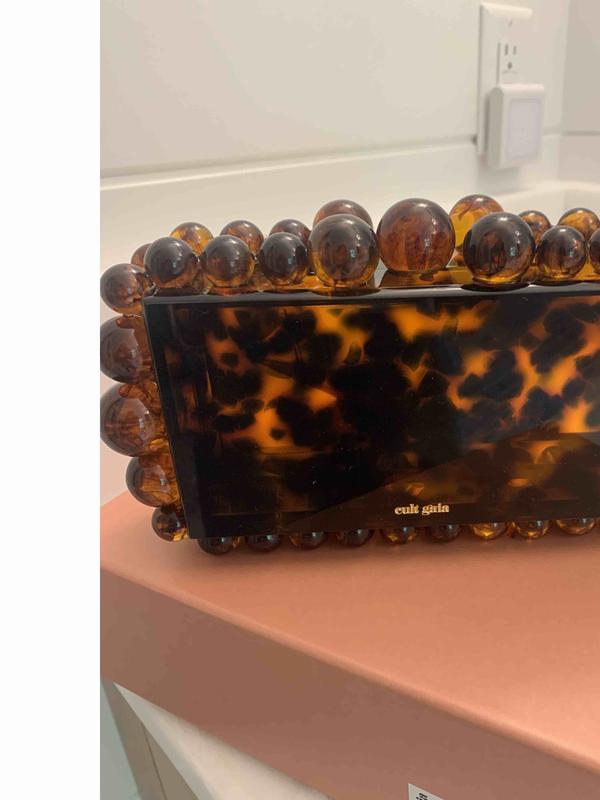 Review Thumbnail Image 1 218286364