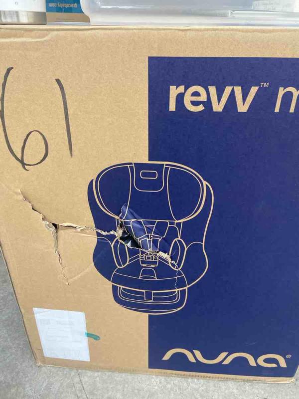 Customer photo for "2nd Numa packaging box damaged"