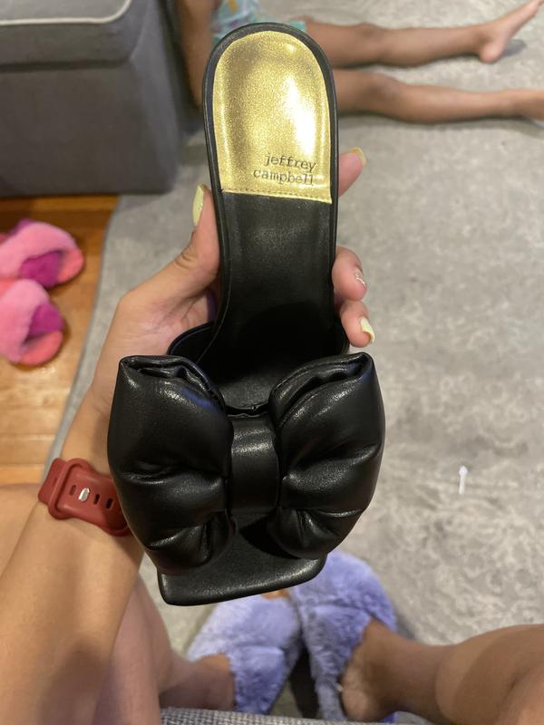 Customer photo for "Cute yet stunning."
