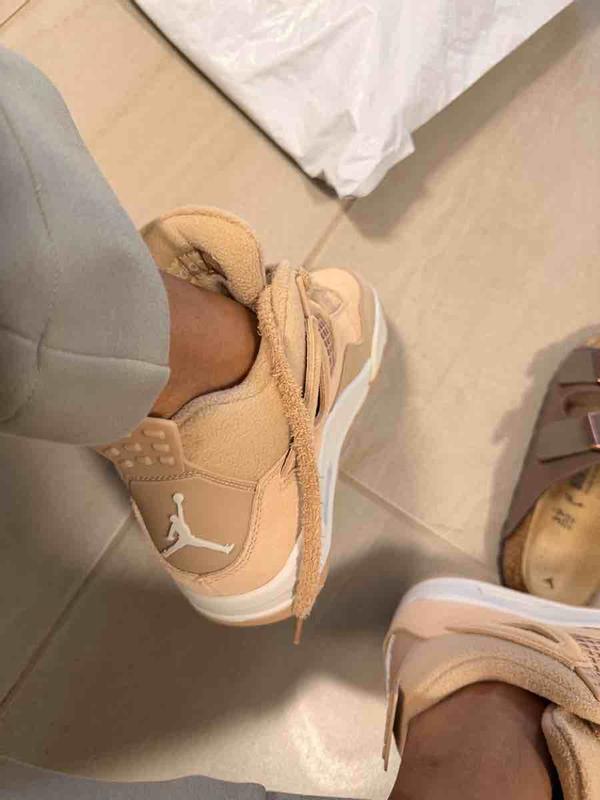 Review Thumbnail Image 0 245804367