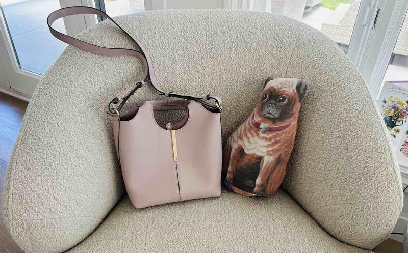 Review Thumbnail Image 0 244549677