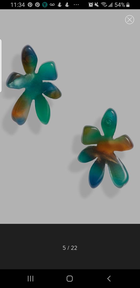 Review Thumbnail Image 1 196461833