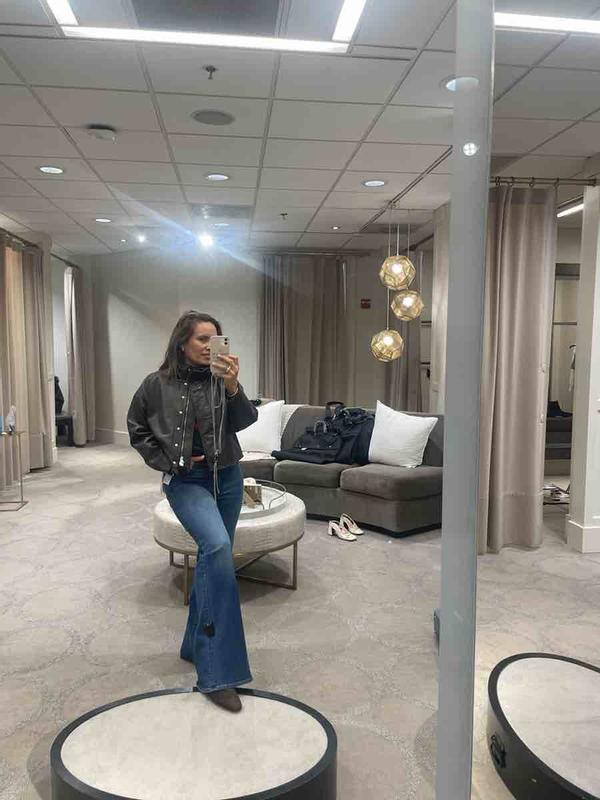 Review Thumbnail Image 1 243319712