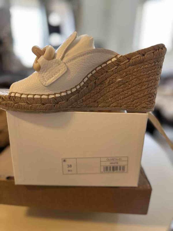 Review Thumbnail Image 3 240696758