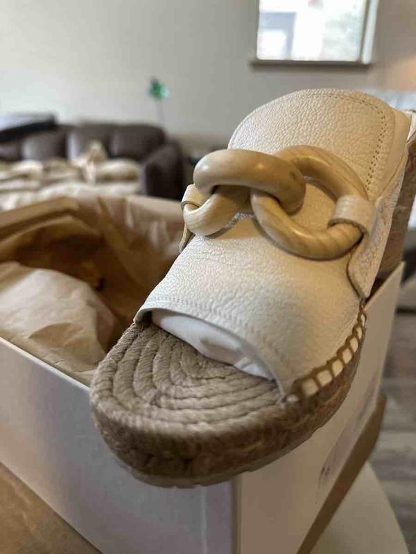 Review Thumbnail Image 2 240696758