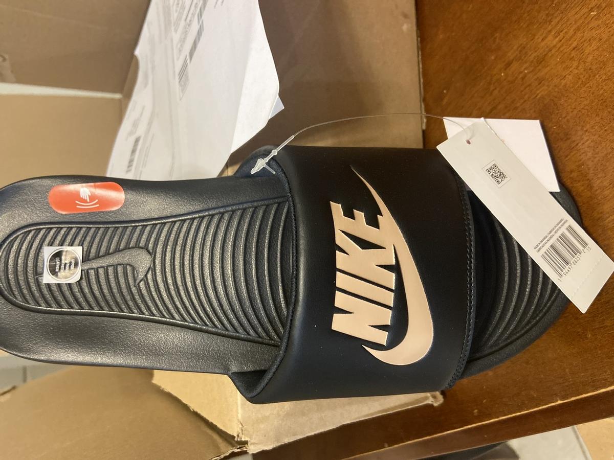 Review Thumbnail Image 0 205931518