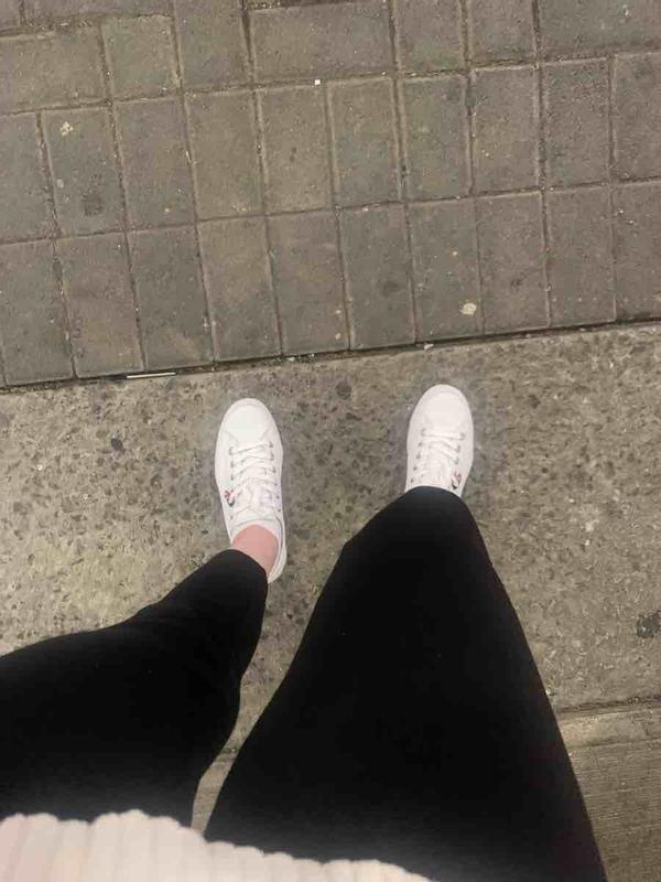Customer photo for "confortable shoes !!"