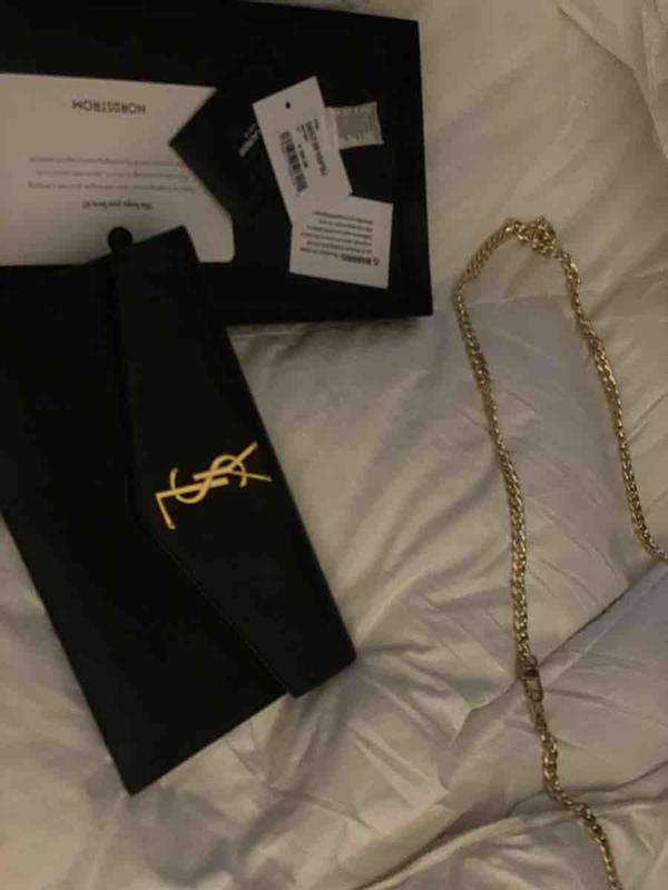 Customer photo for "gorgeous and perfect clutch"