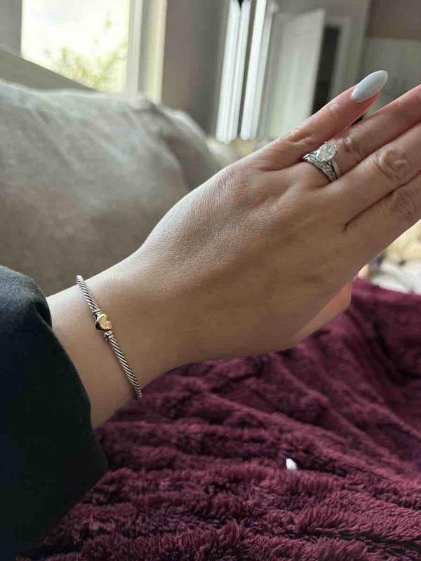 Customer photo for "dainty and cute!"