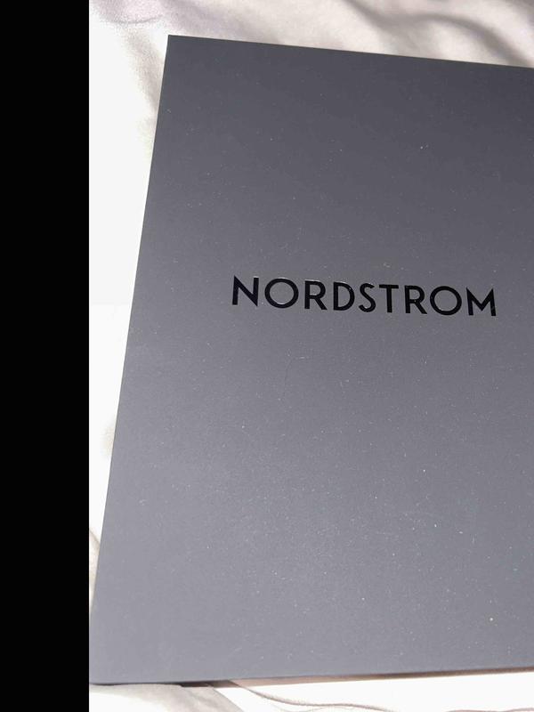 Review Thumbnail Image 0 244984580