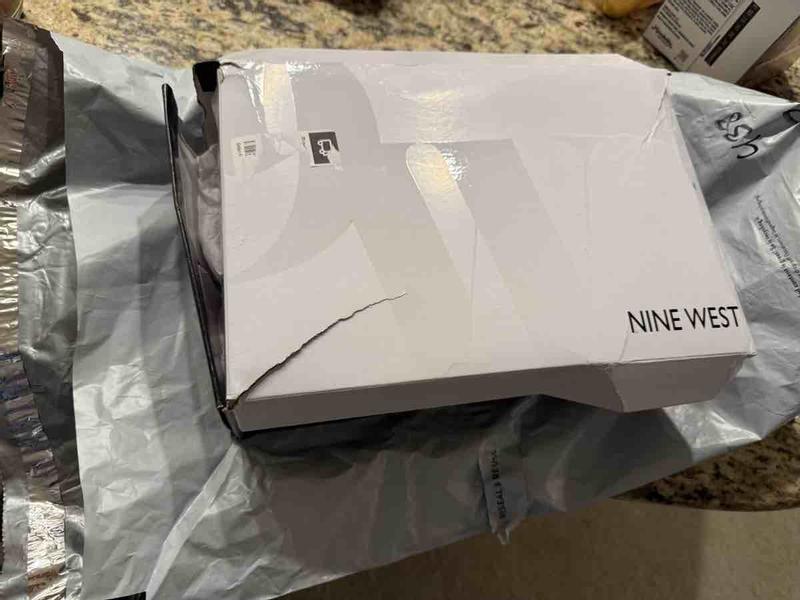 Review Thumbnail Image 1 245674164