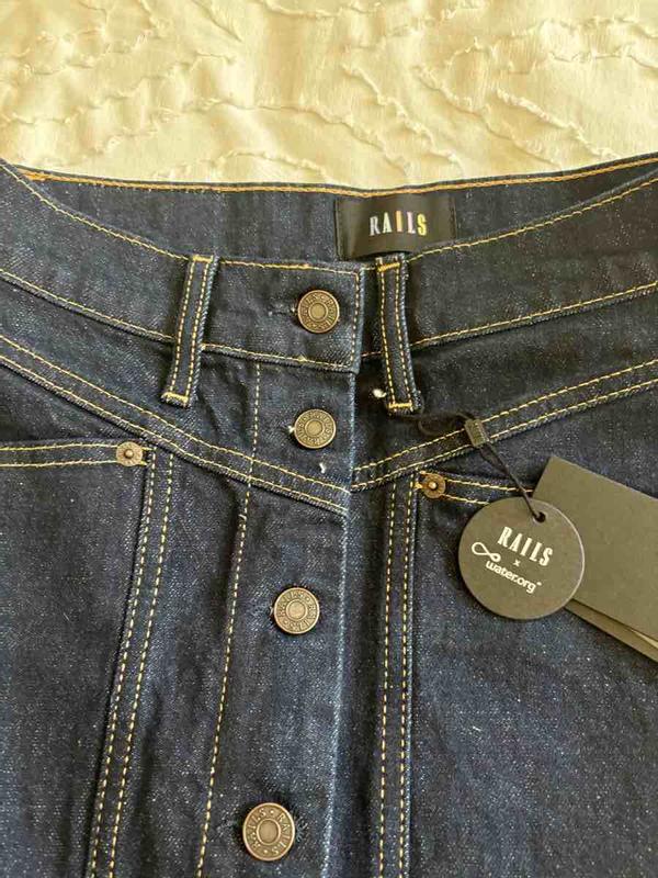 Review Thumbnail Image 1 234959454